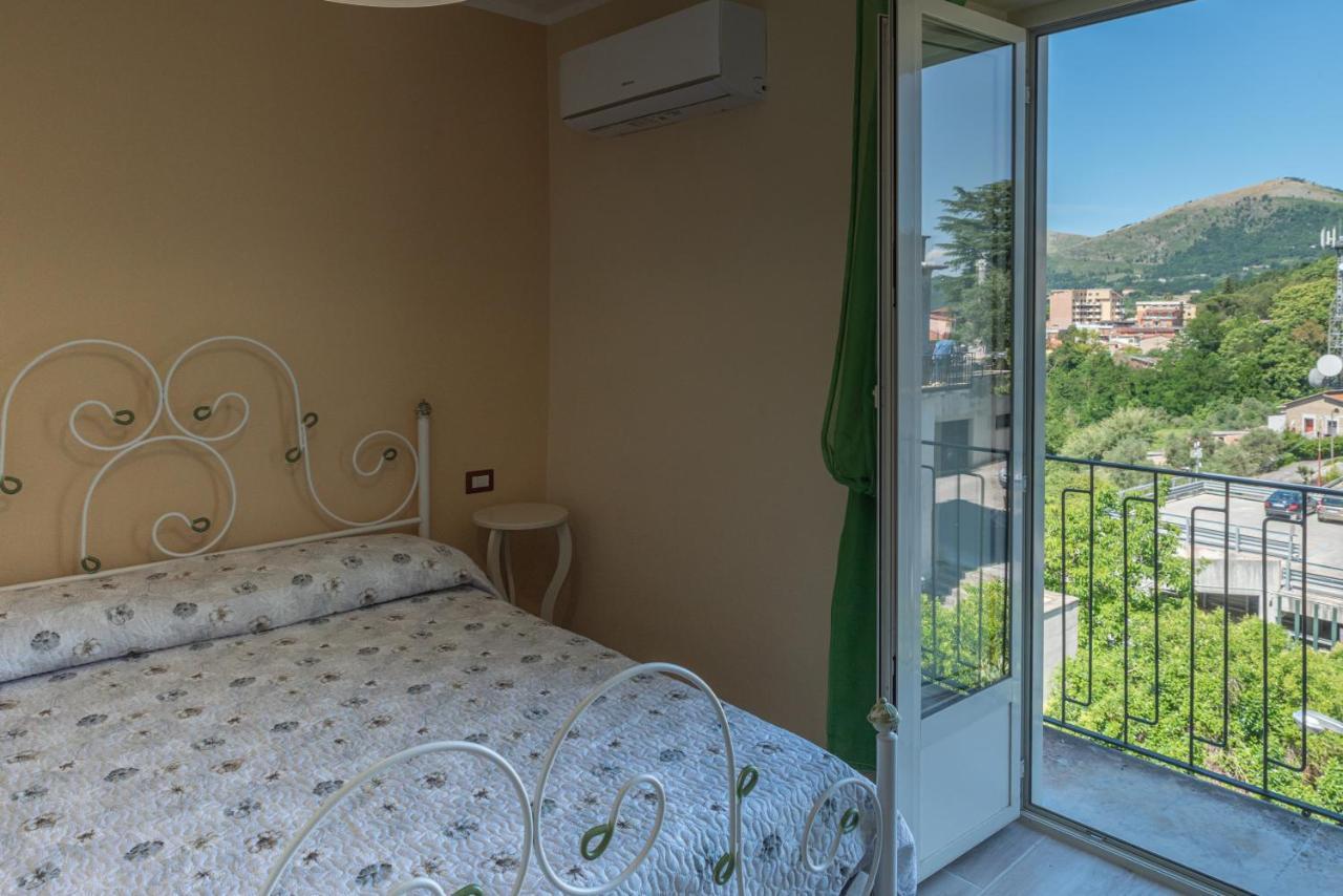 Mandevilla Home Caiazzo Екстер'єр фото