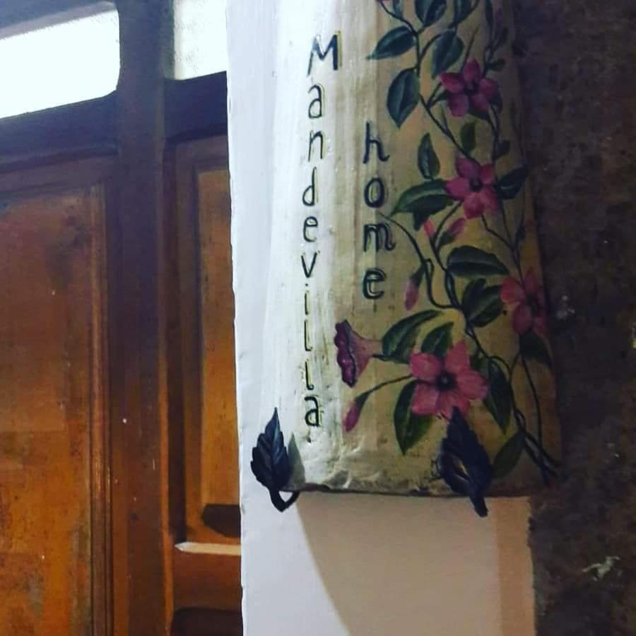 Mandevilla Home Caiazzo Екстер'єр фото