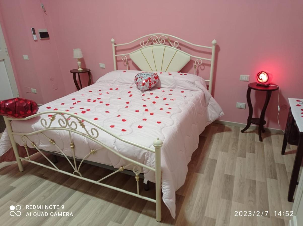 Mandevilla Home Caiazzo Екстер'єр фото