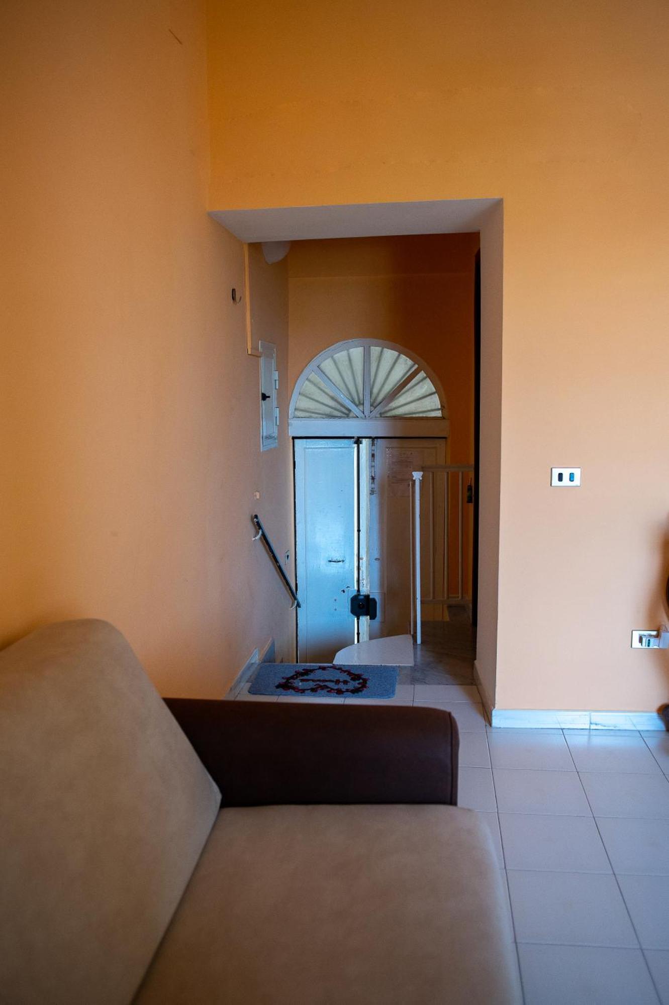 Mandevilla Home Caiazzo Екстер'єр фото