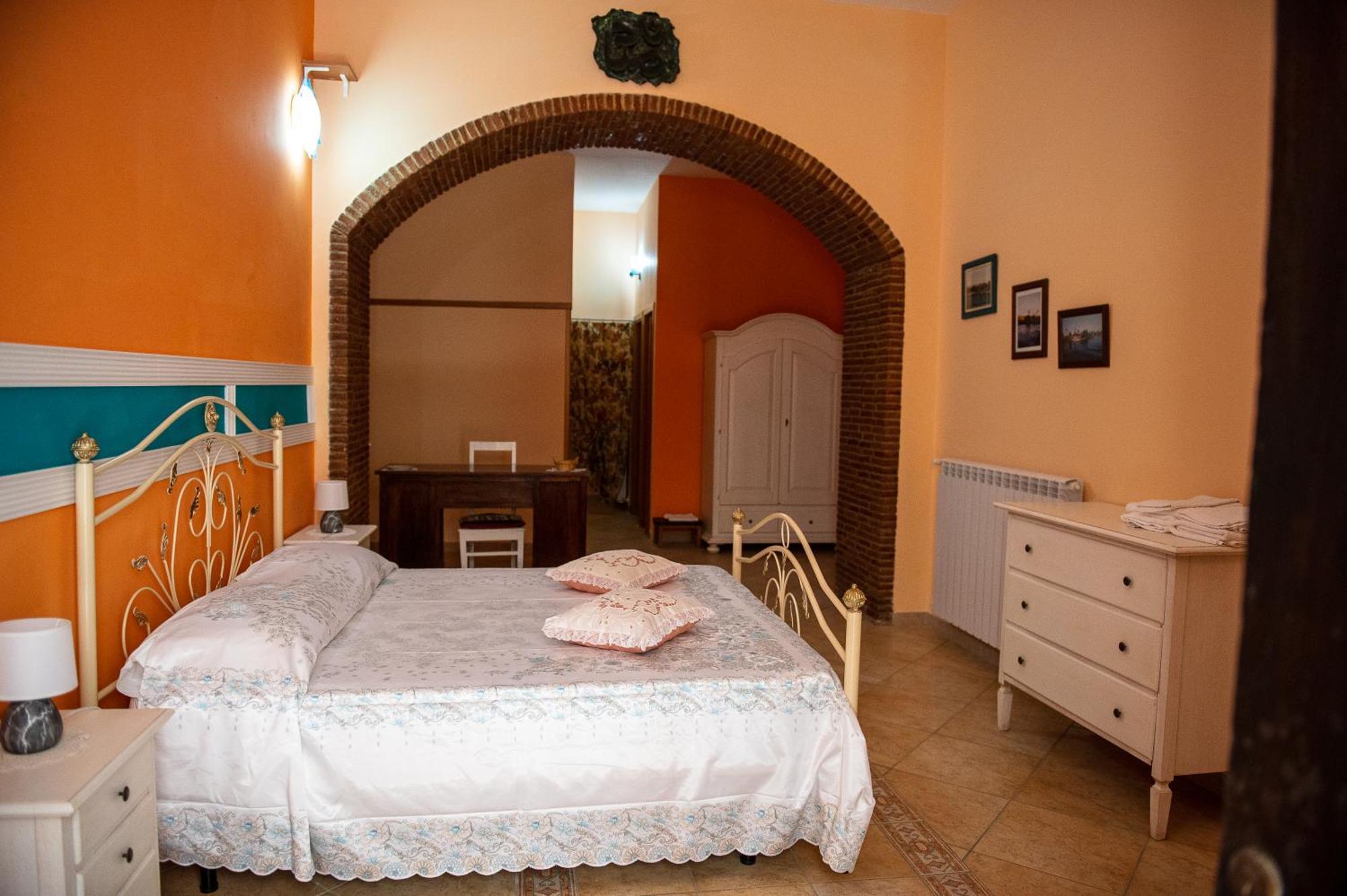 Mandevilla Home Caiazzo Екстер'єр фото